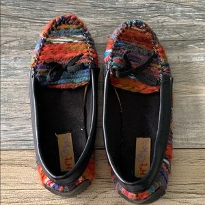 Rainbow colored woven felt flats